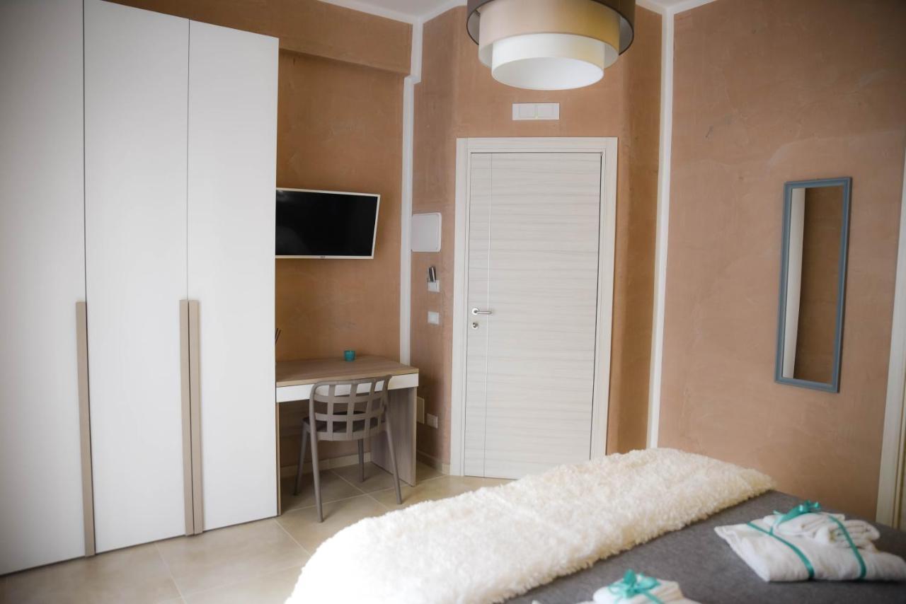 La Corte Di Bismary B&B 살레르노 외부 사진