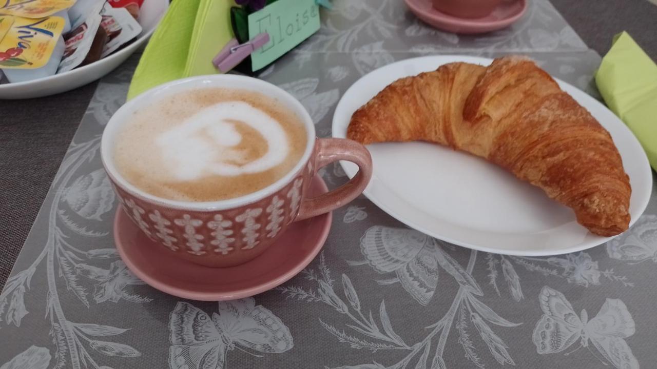 La Corte Di Bismary B&B 살레르노 외부 사진