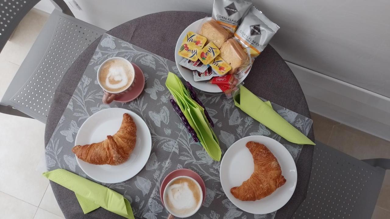 La Corte Di Bismary B&B 살레르노 외부 사진